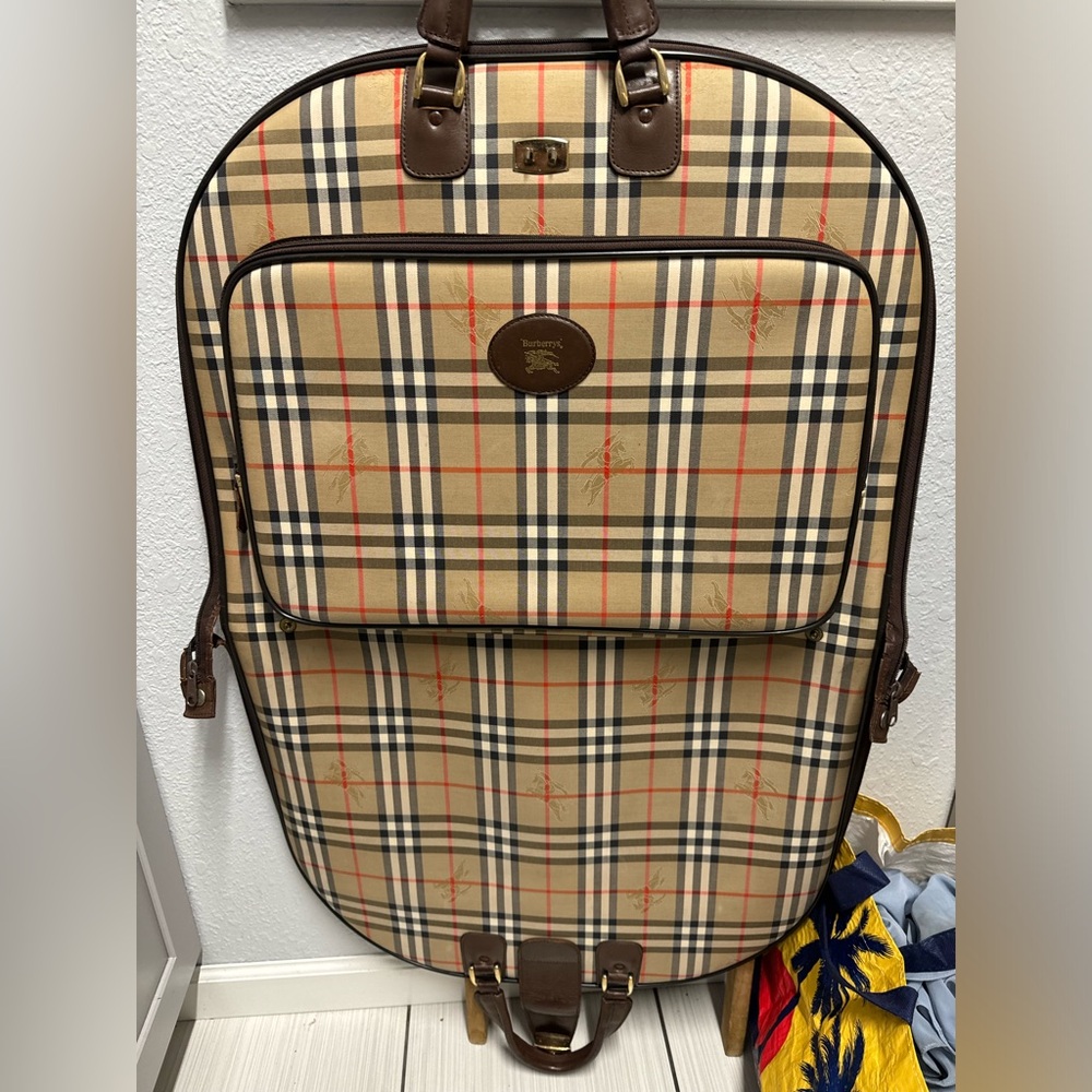 Burberry garment bag